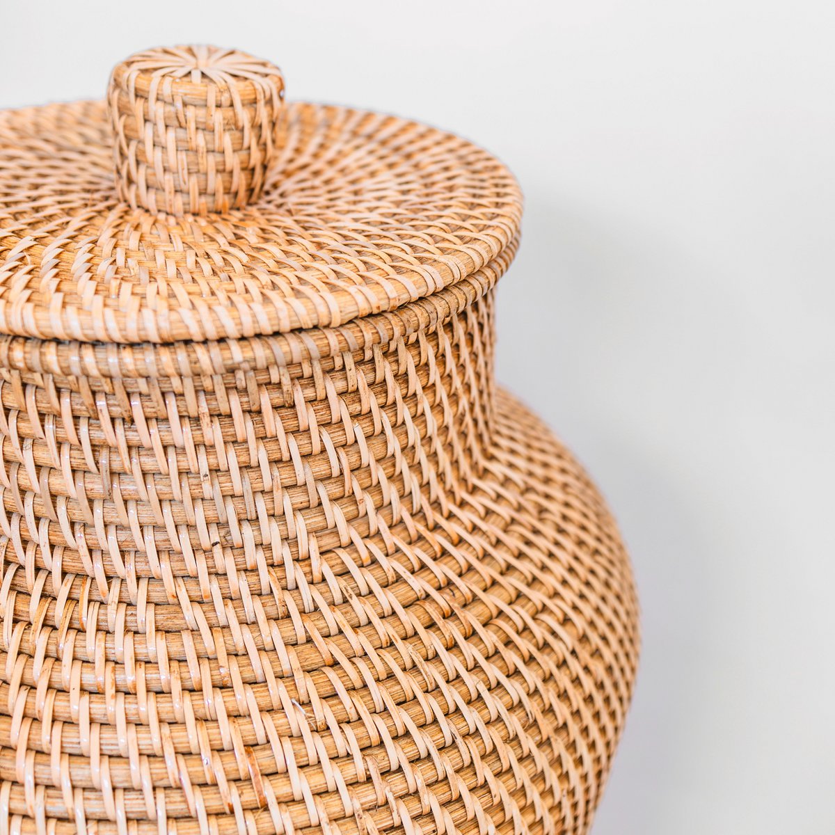 Rotan Vaas Rond Boho Vloervaas Hoog en Smal Vezels