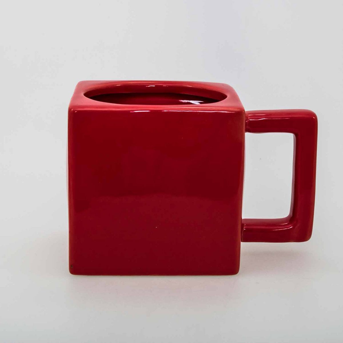 "Retro TV Mug" - with color change