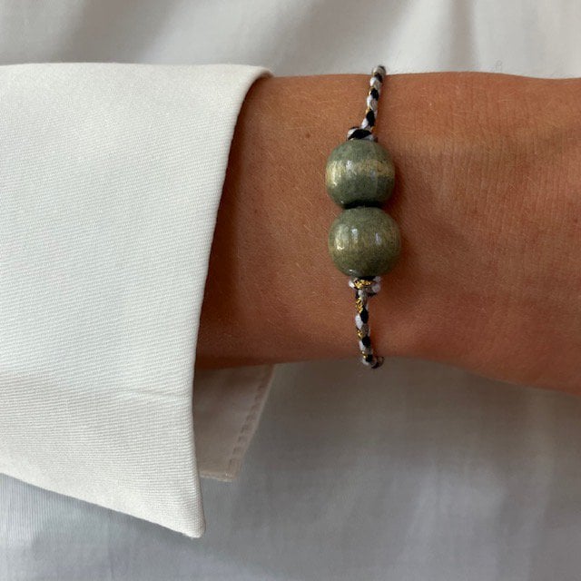 Luna Leena Armband Grijs Gerecyclede Kettingen Uit Nepal