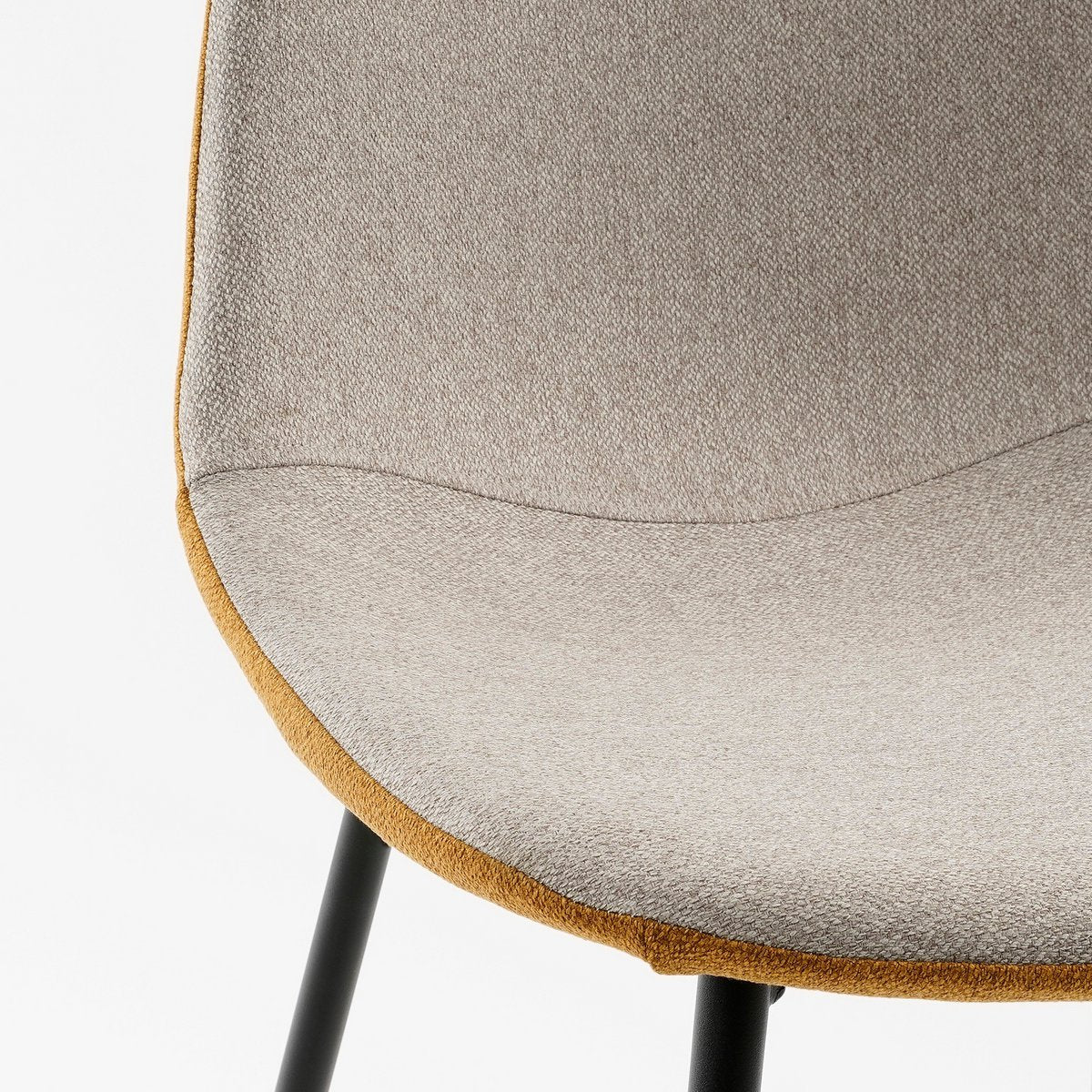 Eetkamerstoel Tallos beige oker gerecycled polyester