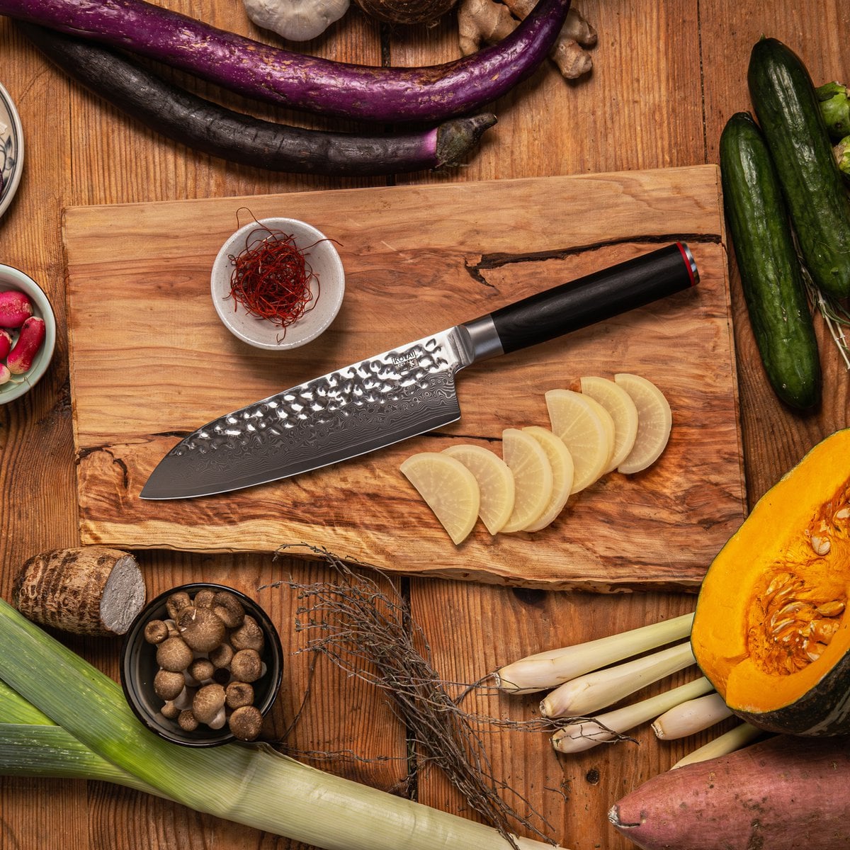 Damascus messenset 2 stuks schilmesje santoku