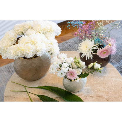 White oval vase 15x10x12.5 cm