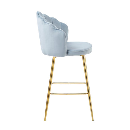 Set of 2 bar stools with shell design in light grey velvet