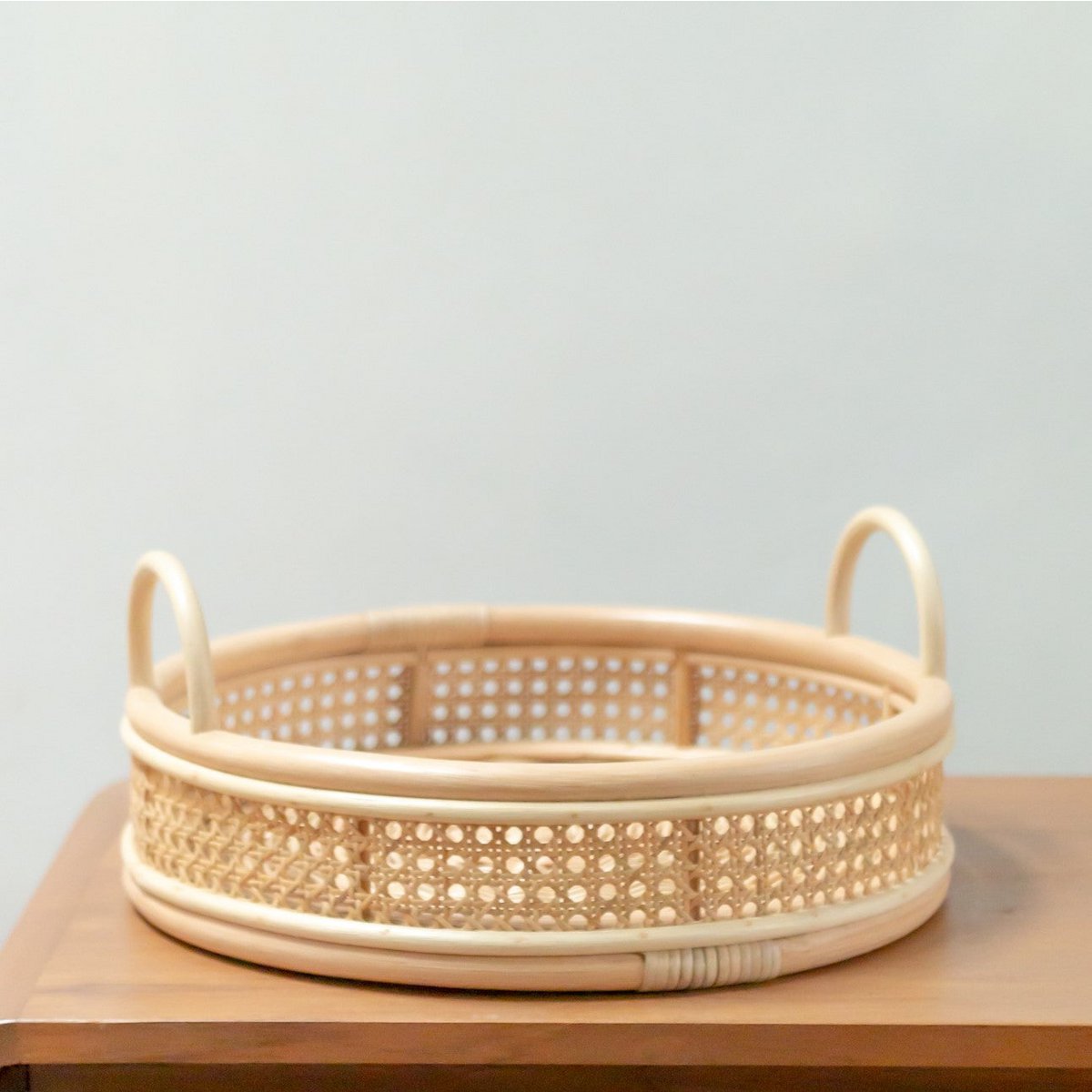 Rotan dienblad rond 40 cm beige
