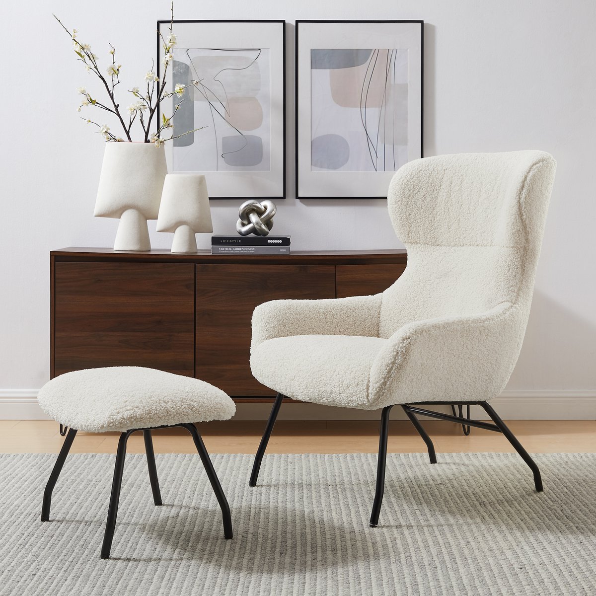 Fauteuil met kruk teddybont beige