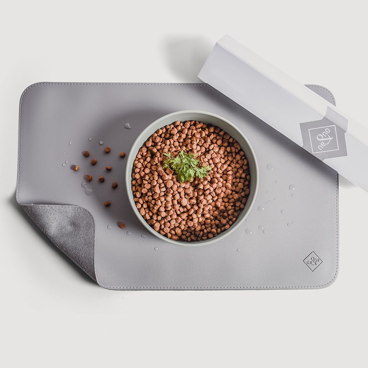 NE & NO® Food Base made from vegan leather