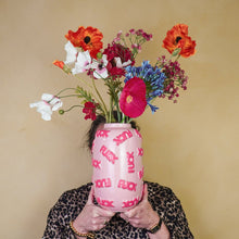 Vase - 'FUCK' - Ceramic - Pink - 17x17x27cm