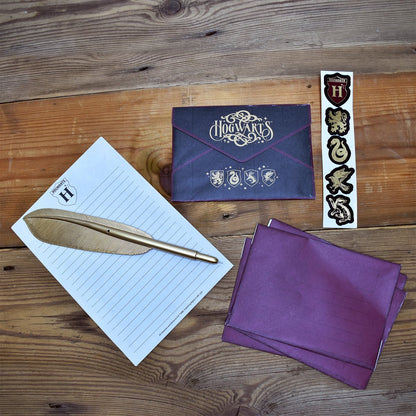 Harry Potter - Tie Set incl. Feather Pin