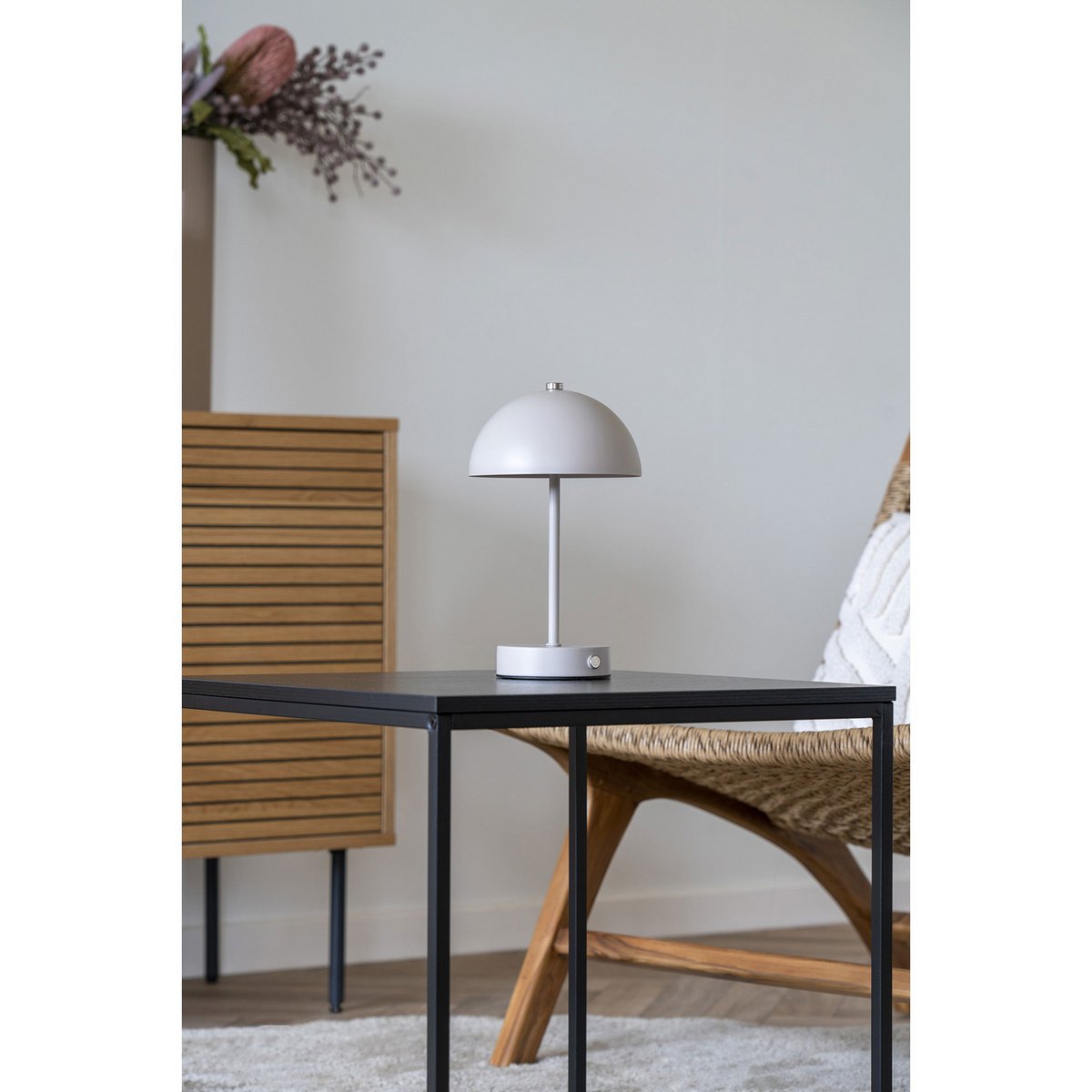 Holt LED-tafellamp - Zand, Metaal, Oplaadbaar