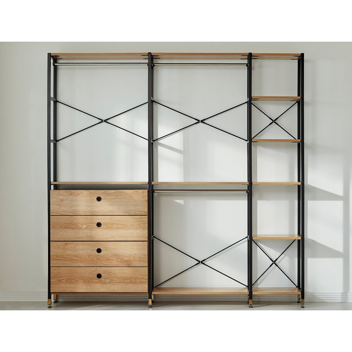 Wandplankenset Met Kledingroedes Voor Ruime Opbergruimte