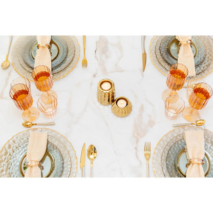 Shiny gold candle 8x8x11cm