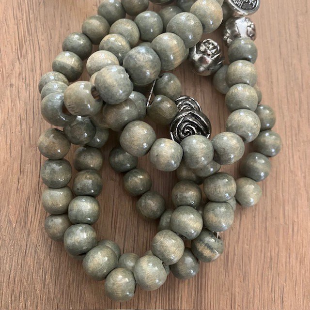 Luna Leena Armband Grijs Gerecyclede Kettingen Uit Nepal