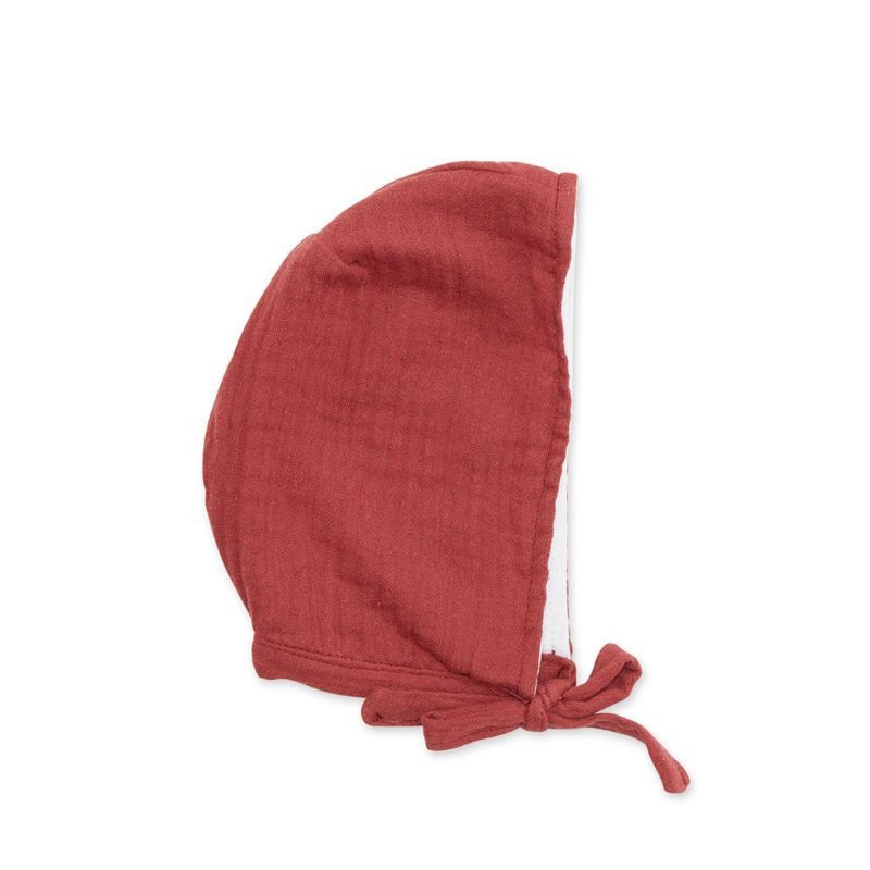 Mutsje bordeaux voor knuffelpop 38-41 cm