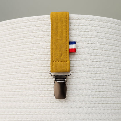Pacifier clip Teddy Honey made of organic cotton