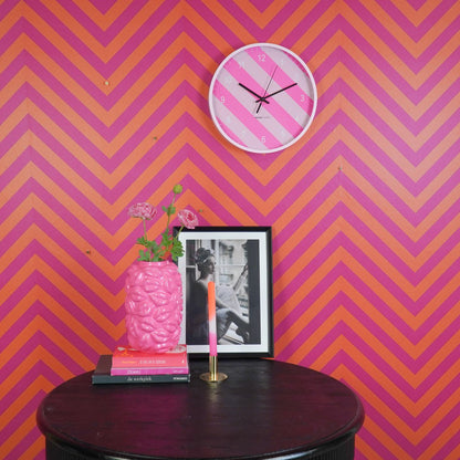 Wandklok roze gestreept 35x35 cm kunststof