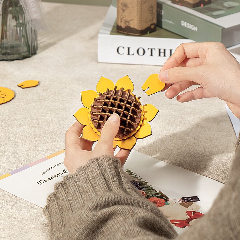 Robotime, DIY Wooden Flower Sun Flower, Sunflower, TW011, 9.5x8.5x23cm