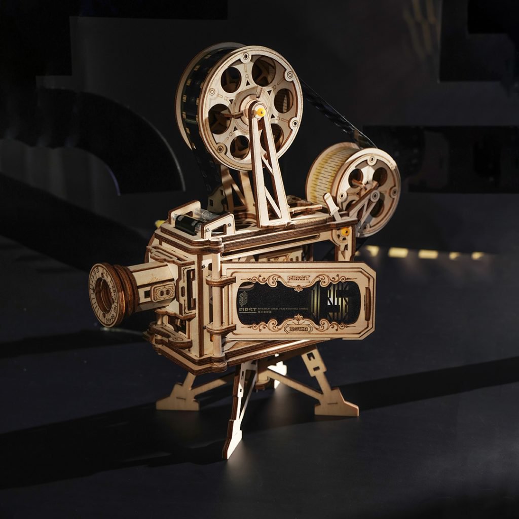 Houten 3D puzzel filmprojector 25.5x13.3x23.3 cm