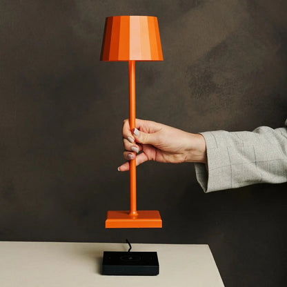 Tafellamp oranje metaalijzer draadloos dimbaar 38 cm