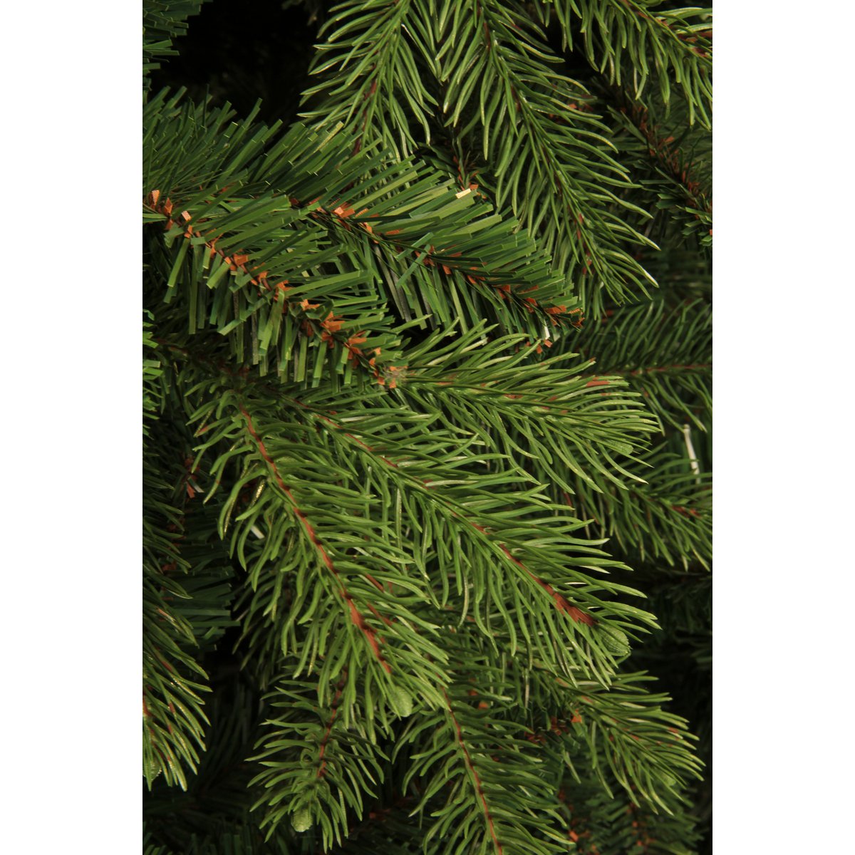 Brampton Kunstkerstboom Groen H120 Diameter 91 Cm Echt