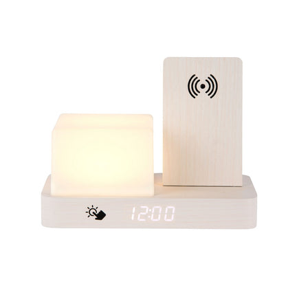 Wekker hout wit met nachtlampje en telefoonoplader