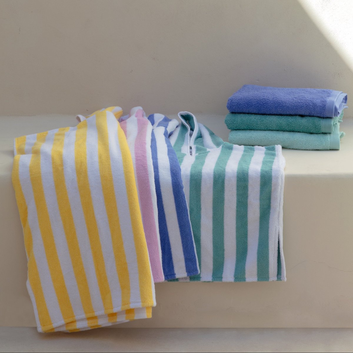 Kinderbadstrandponcho geel