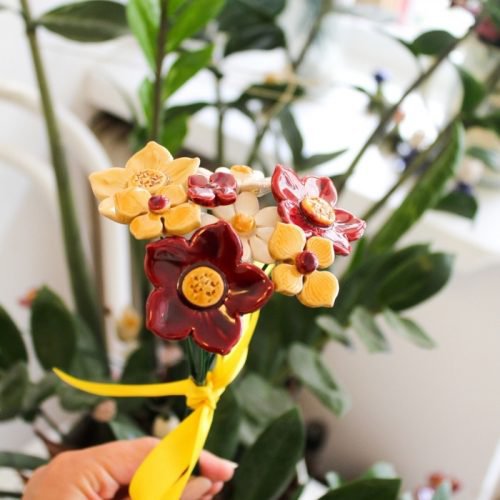 Keramiek boeket 8 bloemen blauw