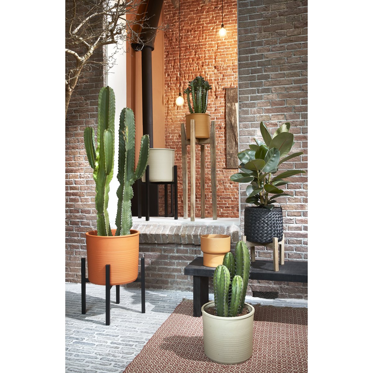 Plant Stand Ascot Black