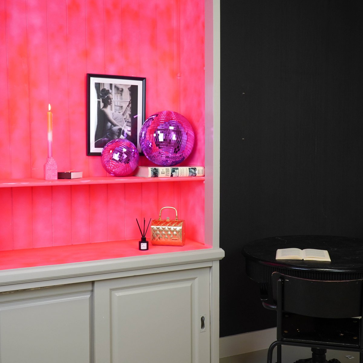 Kersthanger discobal foam roze 30x30x30 cm