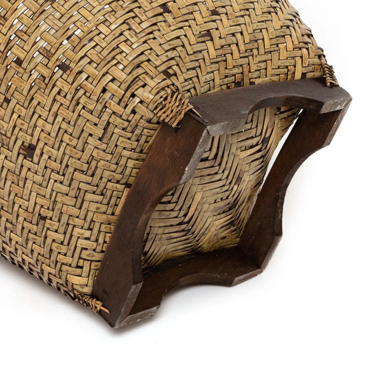 Colonial Storage Basket Brown M Handmade Rattan Decorative