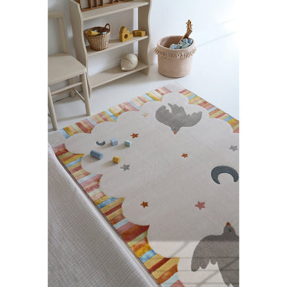 Multicoloured nursery rug dancing birds