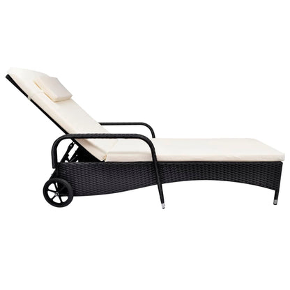 Ligbed Met Kussen En Wieltjes Poly Rattan Zwart