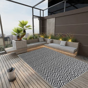 Outdoor rug ARAKIL 140x200 cm polypropylene black
