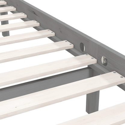Bedframe massief grenenhout grijs 140x200 cm