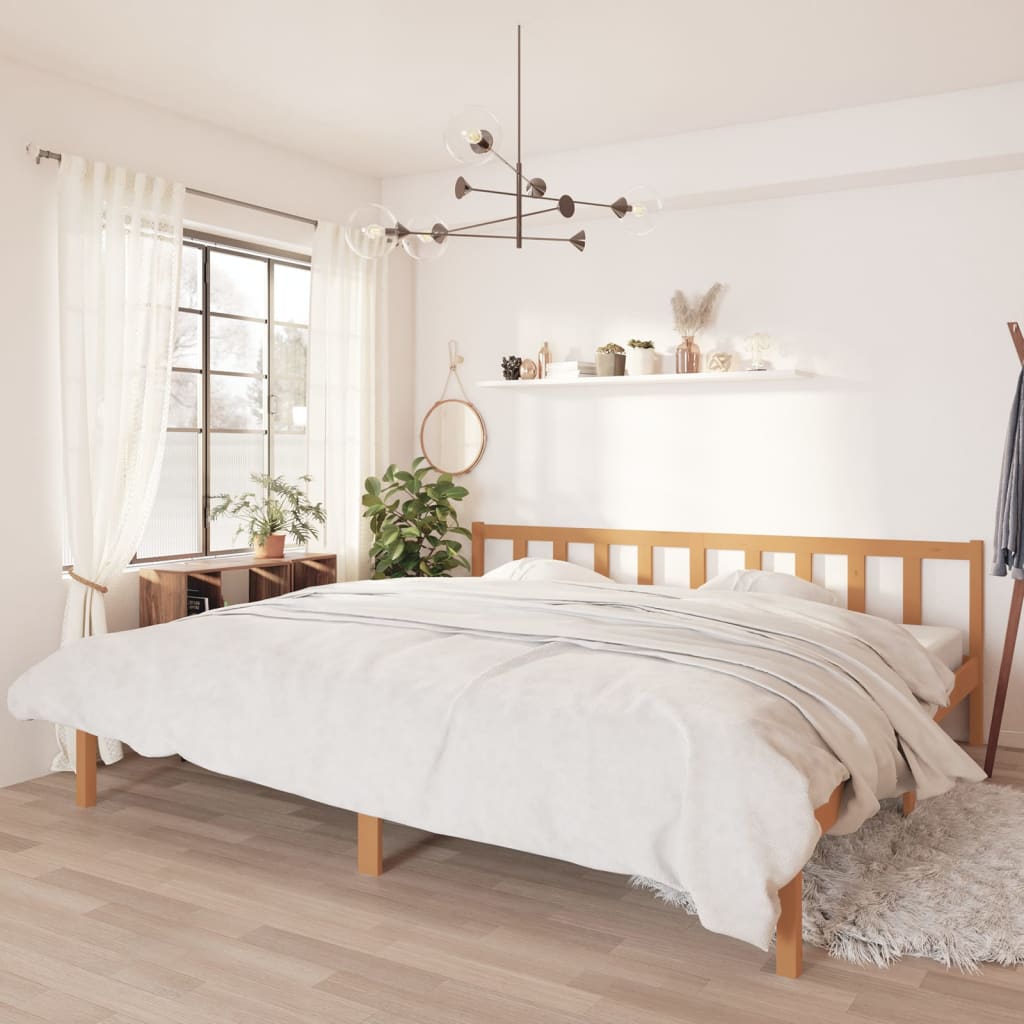 Bedframe grenenhout honingbruin 180x200 cm