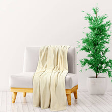 Deken 130X170 Cm Polyester Crèmekleurig
