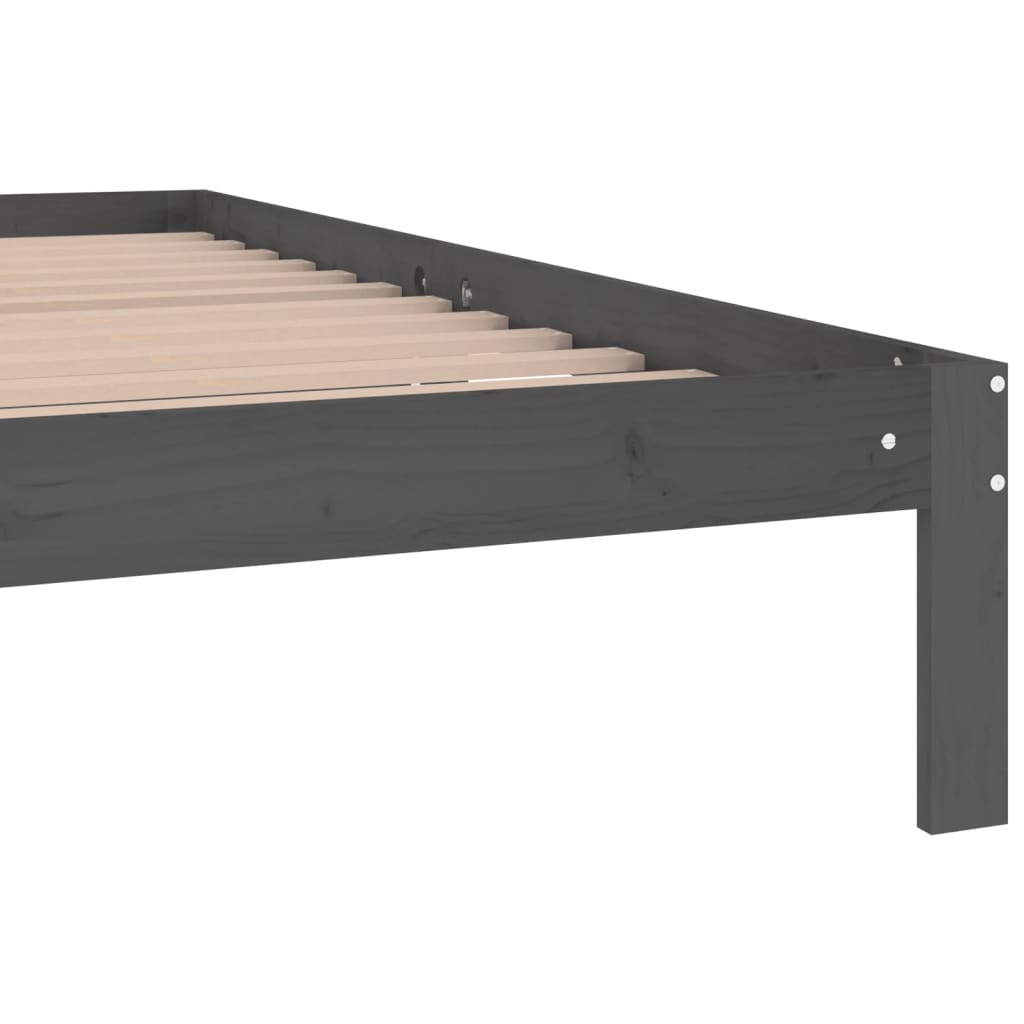 Bedframe Massief Grenenhout 200 x 200 cm Grijs