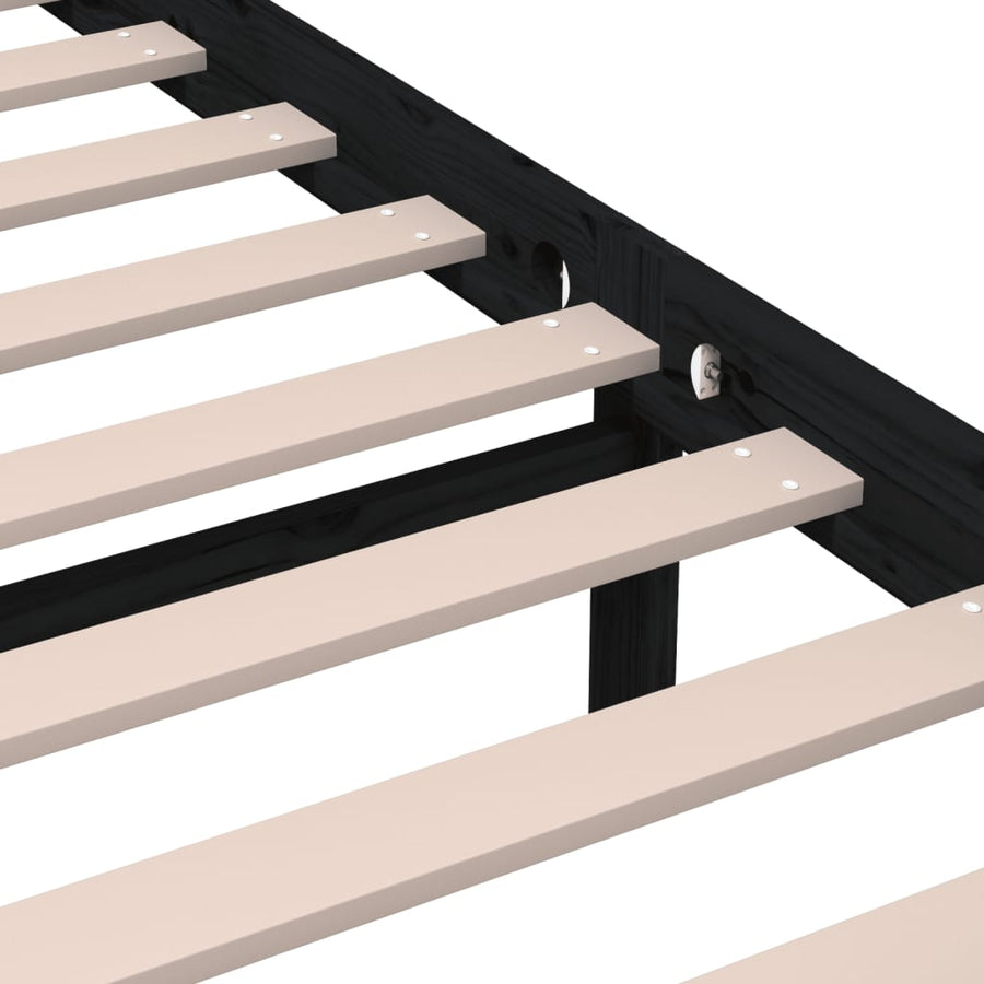 Bedframe massief hout zwart 200x200 cm 200 x 200 cm Zwart