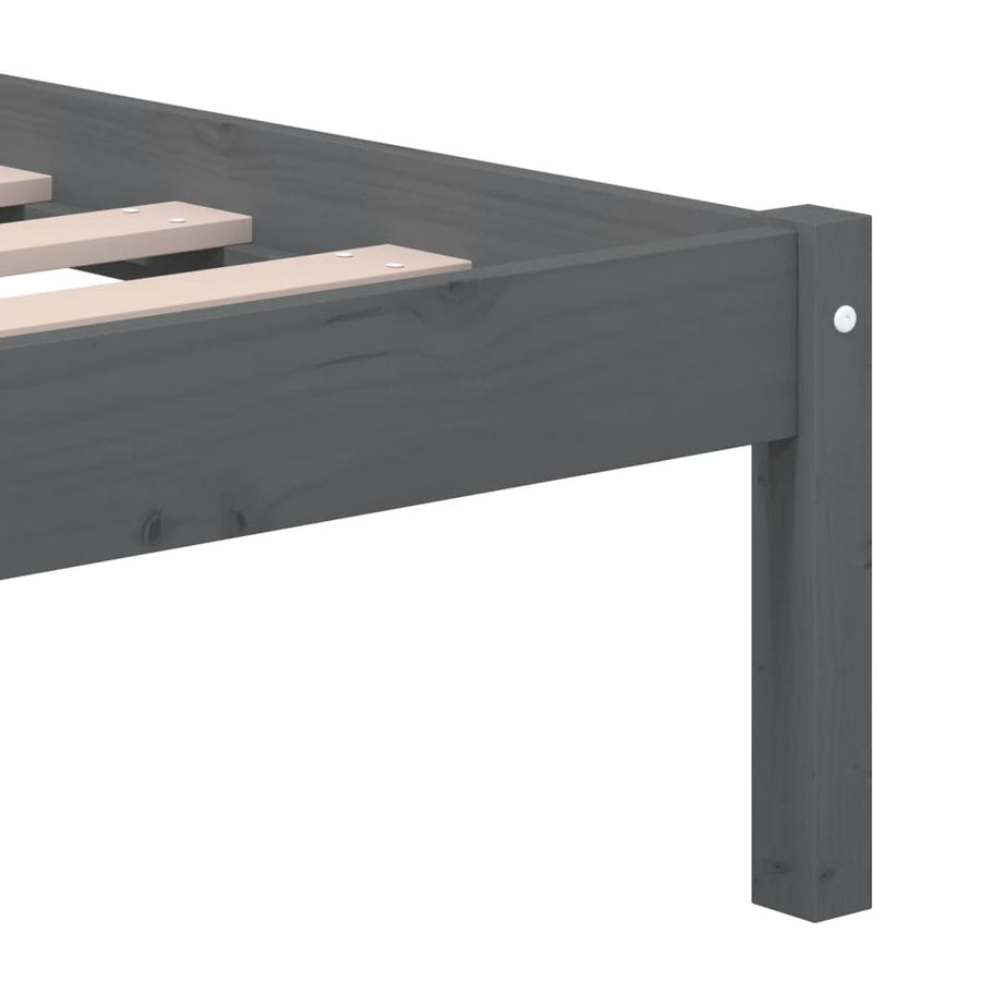 Bedframe Massief Grenenhout 200 x 200 cm Grijs