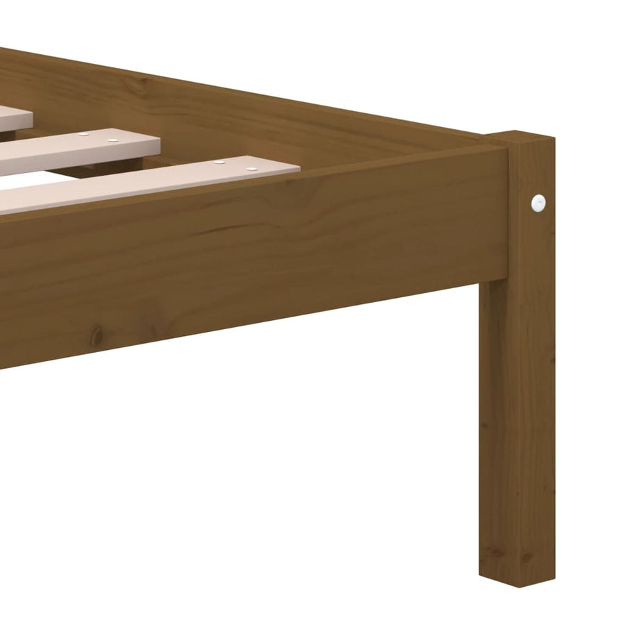 Bedframe Massief Grenenhout 200 x 200 cm Honingbruin