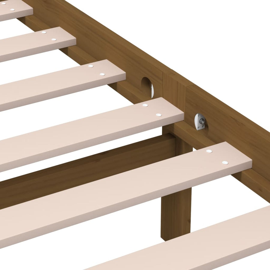 Bedframe Massief Grenenhout 200 x 200 cm Honingbruin