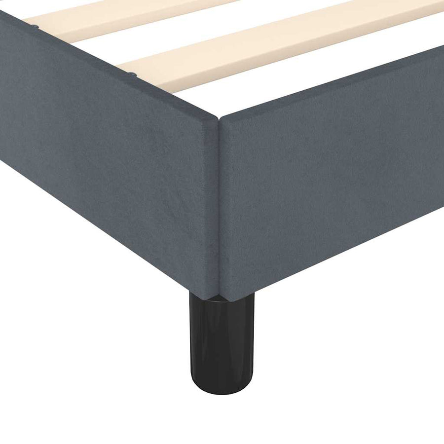 Bedframe zonder matras donkergrijs 152x203 cm queensize fluweel