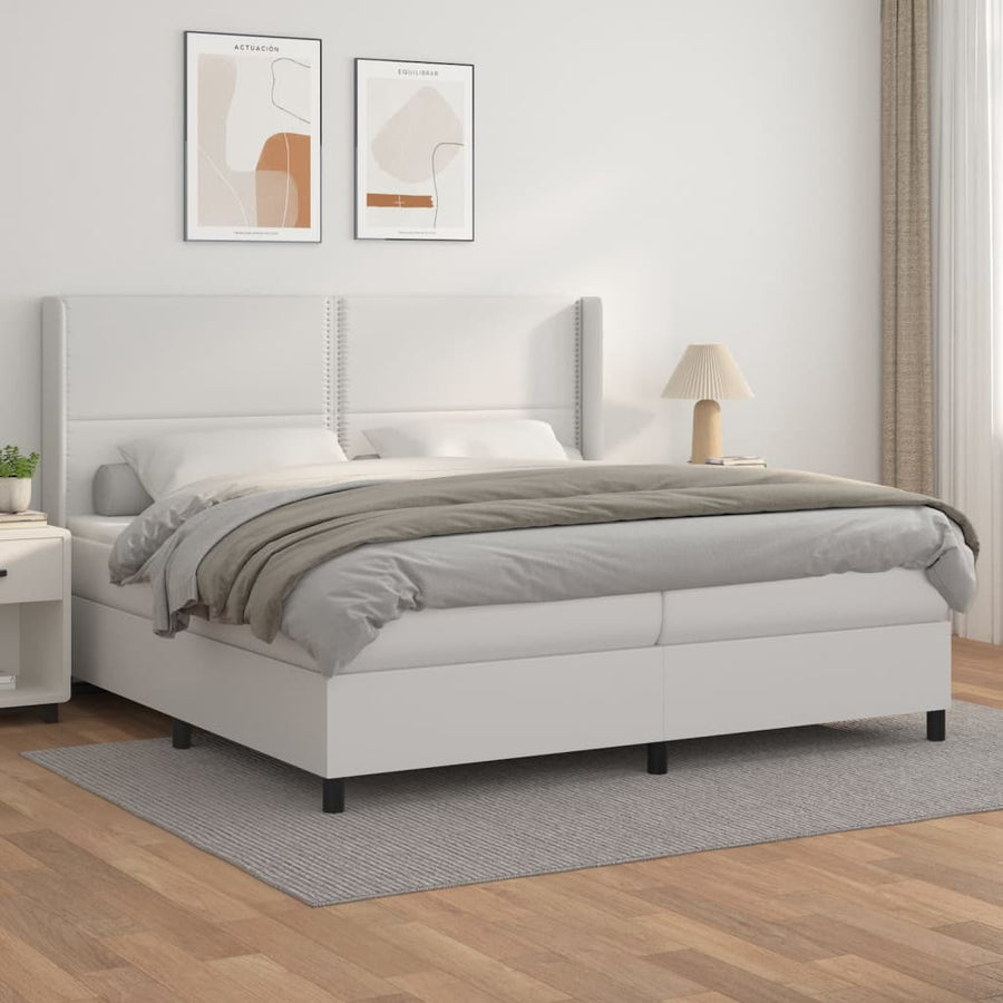 Boxspring Met Matras Kunstleer Wit 200 x 200 cm Effen met spijkers