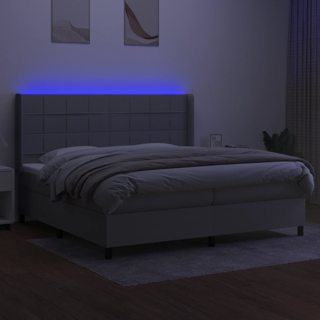 Boxspring met matras en LED stof lichtgrijs 200x200 cm 200 x 200 cm Lichtgrijs