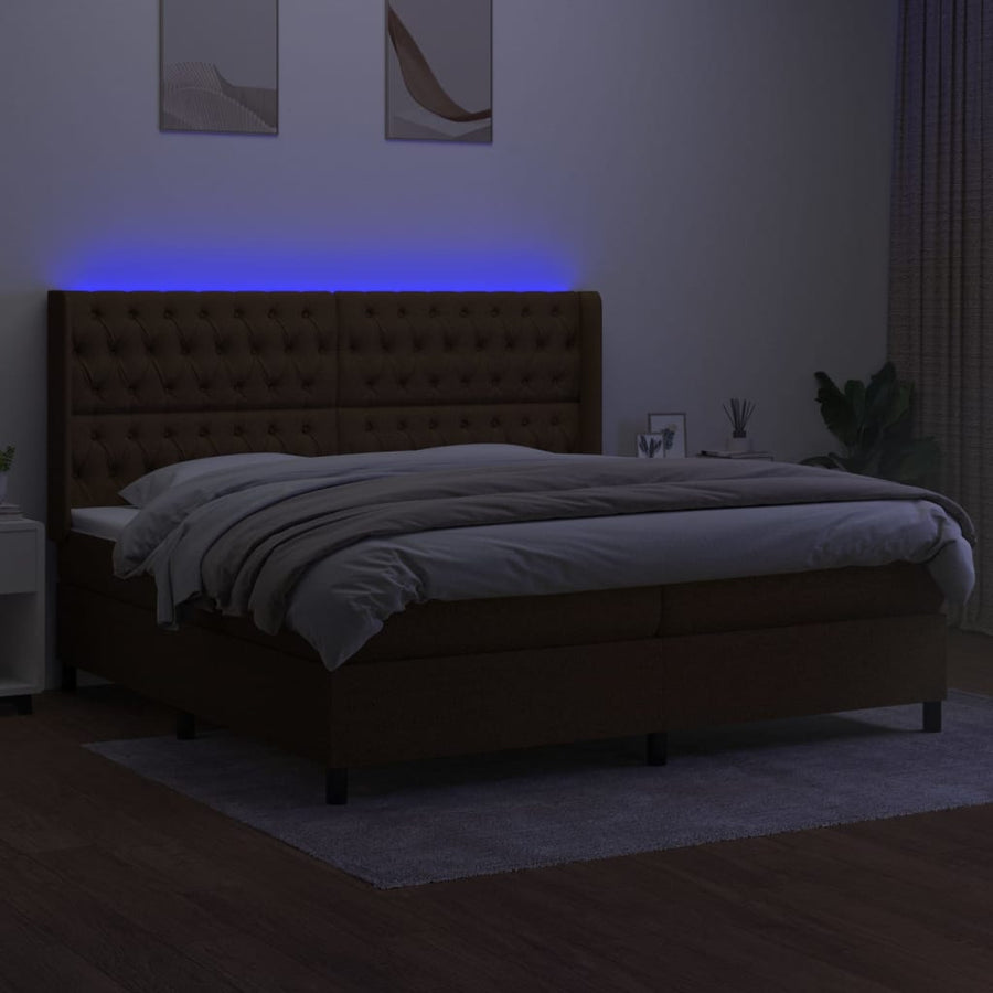 Boxspring Met Matras En Led Stof Donkerbruin 200X200 Cm 200 x 200 cm Getuft ontwerp