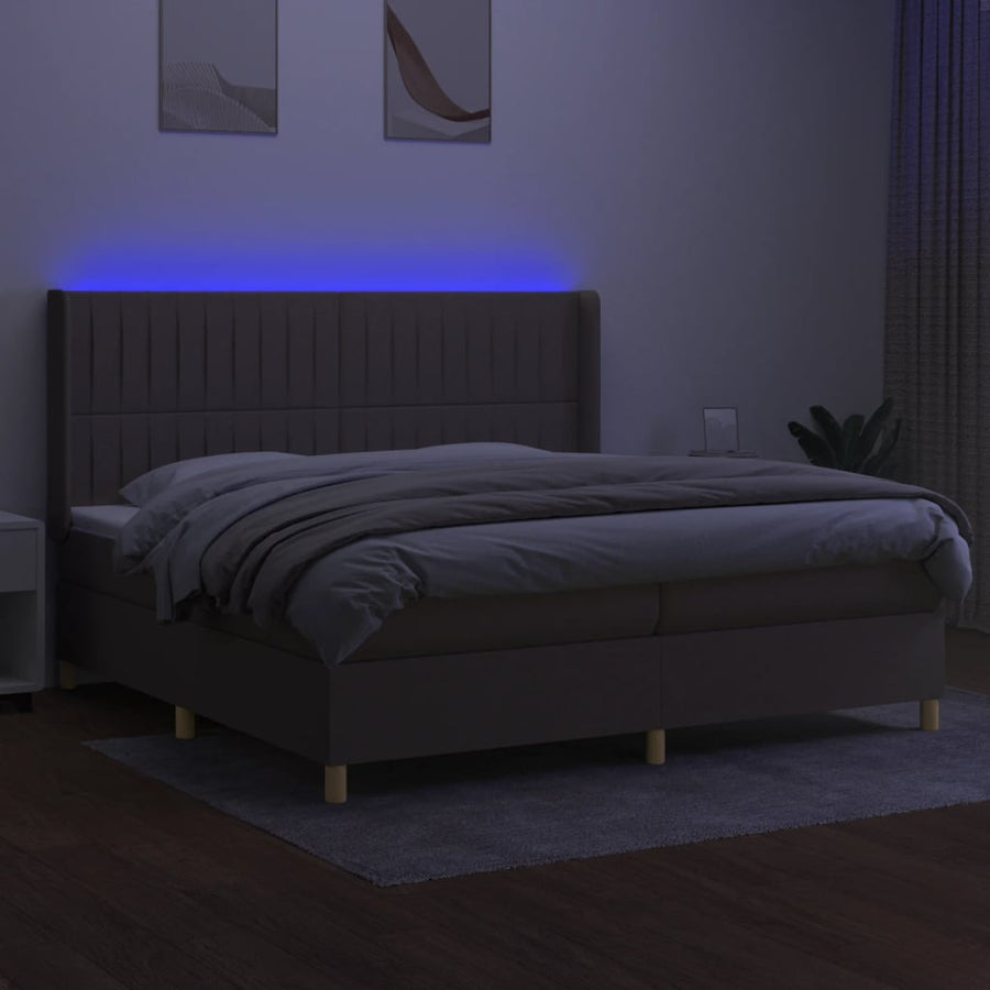 Boxspring met matras en LED stof taupe 200x200 cm 200 x 200 cm Verticale strepen