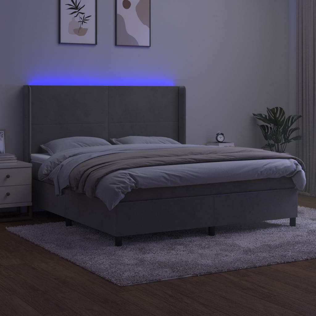 Boxspring Met Matras En Led Fluweel Lichtgrijs 180 x 200 cm Effen ontwerp
