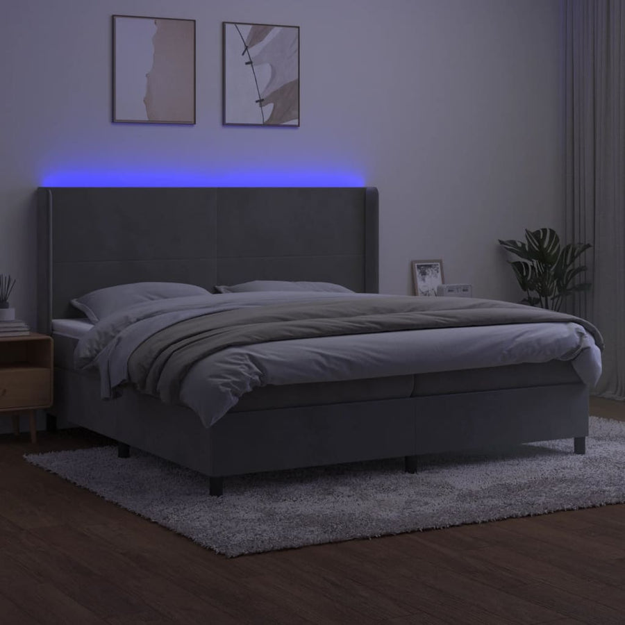 Boxspring Met Matras En Led Fluweel Lichtgrijs 200 x 200 cm Effen ontwerp
