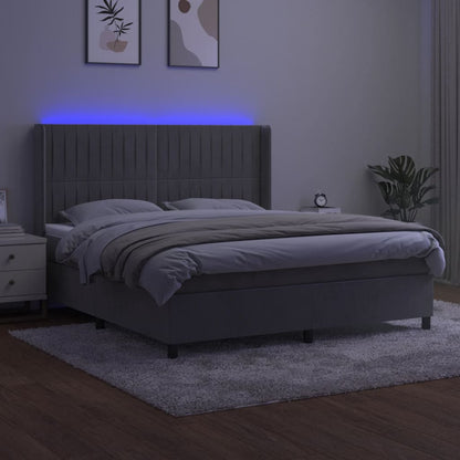 Boxspring Met Matras En Led Fluweel Lichtgrijs 180 x 200 cm Verticale strepen