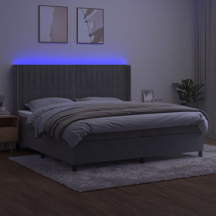 Boxspring Met Matras En Led Fluweel Lichtgrijs 200 x 200 cm Verticale strepen