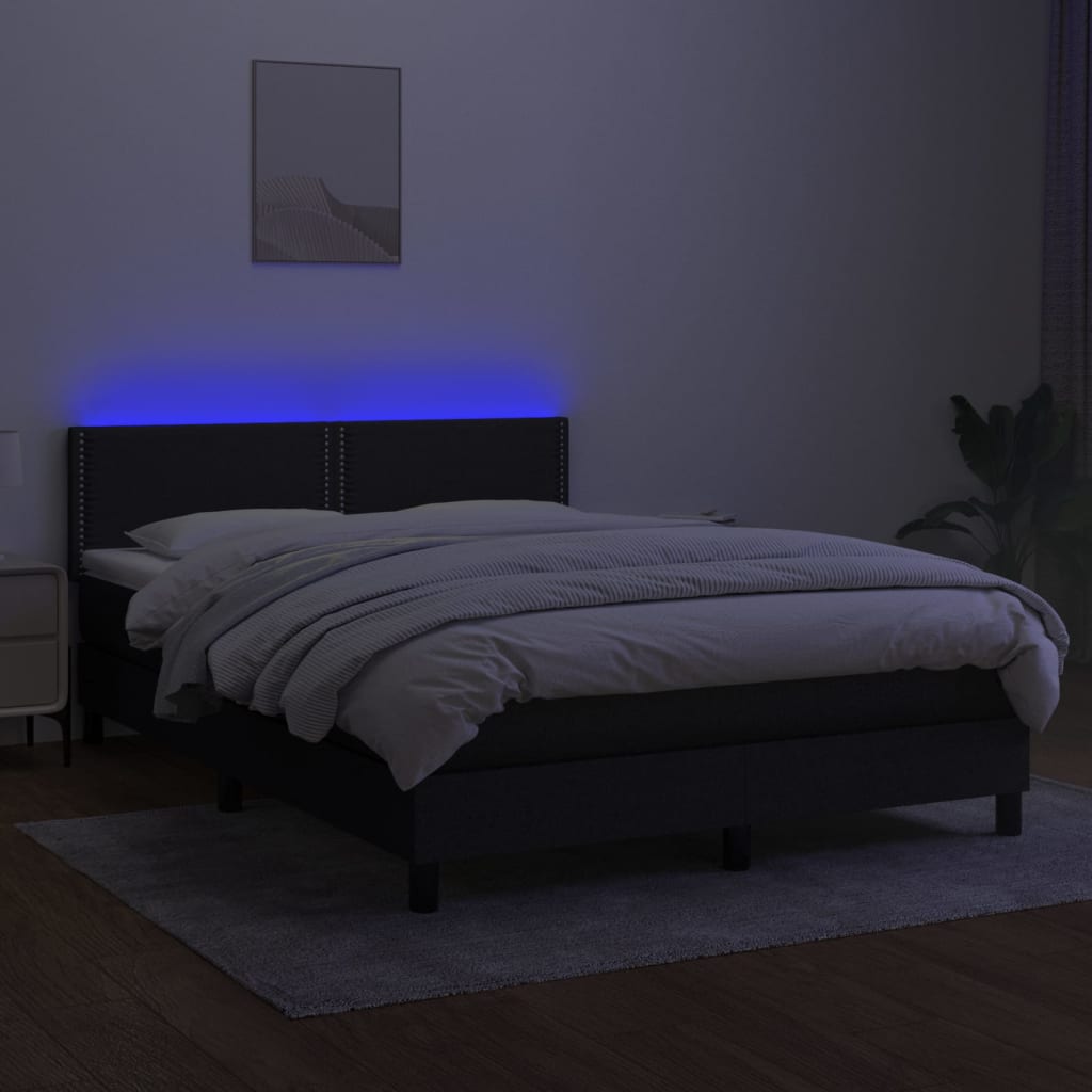 Boxspring Met Matras En Led Stof Zwart 140 x 200 cm Effen met spijkers